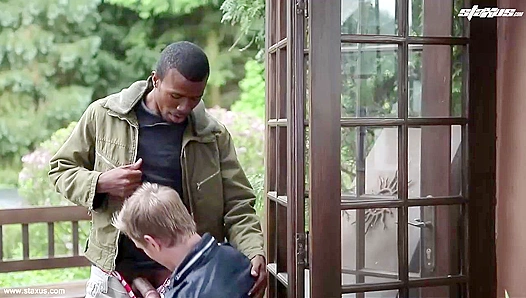 Wild Outdoor Interracial Encounter - Barrington Peart & Milan Sharp