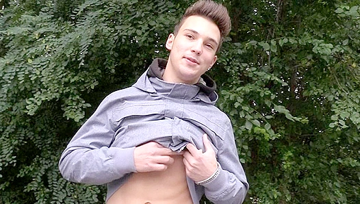 XXX Gay Pounds Amateur Dude's Bubble Butt Doggystyle