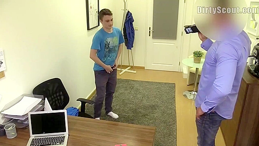 Naive Newbie Gets Rough Anal in Dirty Casting Call