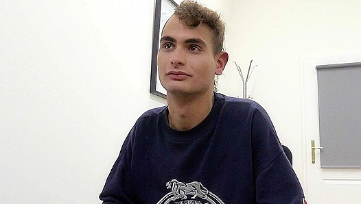 Fresh-Faced Czech Newcomer Gets Extreme Anal Gape -Dirty Scout