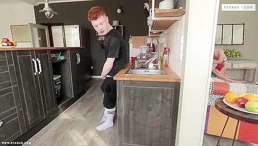 Jasper Rhodes, Ron Negba & Vittorio Vega: Threesome Ass Gape Extravaganza!