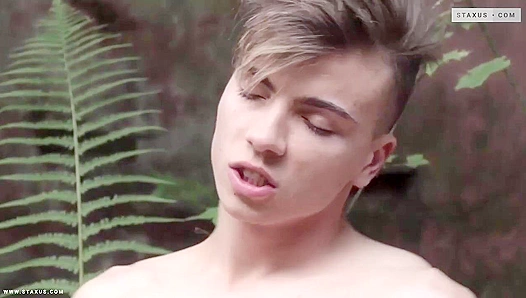 Slutty Soldiers Jake & Vittorio Pound Each Other Raw - Gay XXX