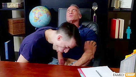 Kinky Stepdaddy Dallas Steele Pounds Alex Meyer Senseless
