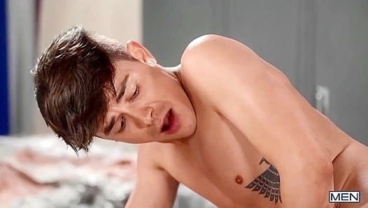 Thirsty HomeownerAndy Taylor Gets Drilled by DeAngeloJackson