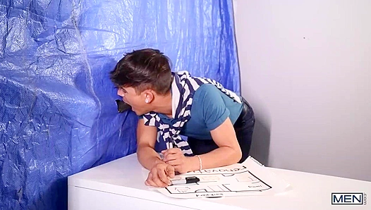 Thirsty HomeownerAndy Taylor Gets Drilled by DeAngeloJackson