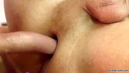 Justin Conway and Chris Hollander Brutally Fuck - Blondes Go Wild