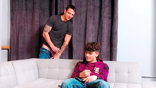 Gaming Session Turns Steamy -Kyle Wyncrest & Zayne Bright's Forbidden Fun