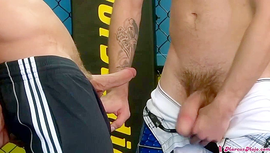 Marcus Mojo & Brad Fox Fuck With Pleasure On The Set