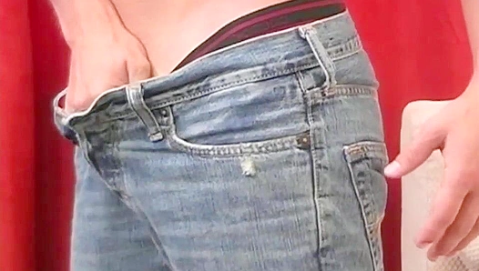 Bobby Clark Shows Off His Meaty Ass While Stroking Hard