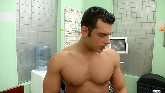 Rocco Reed - Medical Drama Turns Hot - Drill My Hole