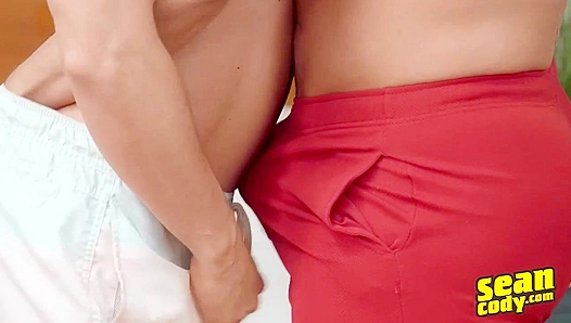 Wild Love - Horny Alex & Olaf Get Off Together - Sean Cody