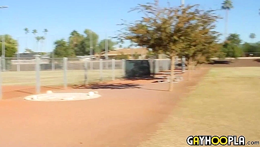 Shredded Hotties Zane & Tyler - Intense BTS Fun - GayHoopla