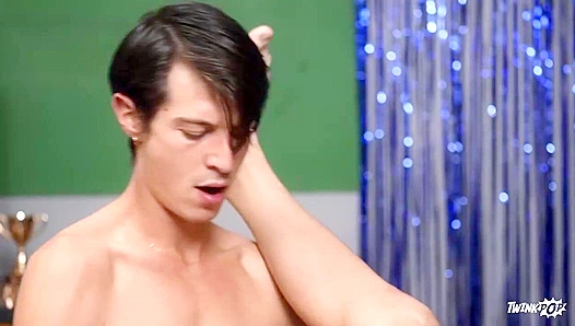 Horny Chess Fuck - Troye Dean & Luke Connors Go at It - Xtra Hot Bonus Scene