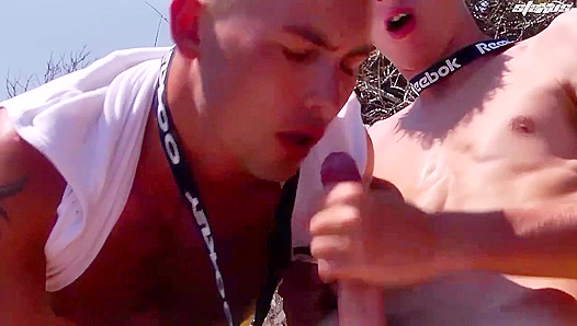 Muscular Marty Loves Outdoor Anal with Tom Nutt - Gay XXX