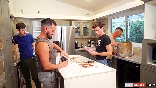 Old-vs-Young Foursome Fury - Dakota Lovel & Jax Thirio Twink Trade
