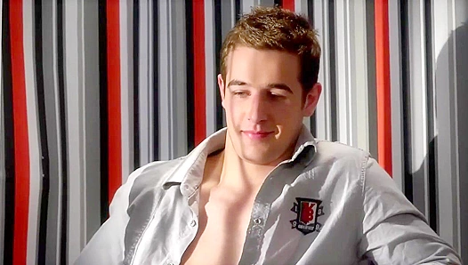 Office Heat - Horny Mathew Ross & Mike Cage Get It On - Subtitled Gay XXX