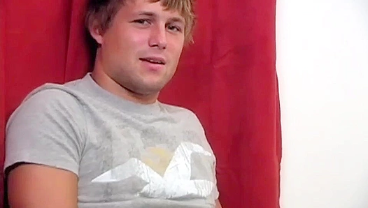 Bobby Clark & Mario Triullo Stroke Together - Hot Gay Circle Jerk Action