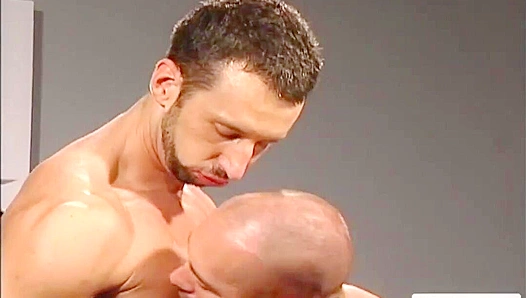 Muscular Craig & Andreas Pound Each Other Senseless in Hot House Fuckfest