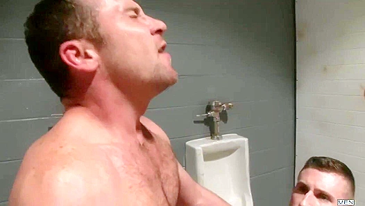 Jizz Orgy - Wild Group Sex with Tommy Defendi & Trevor Knight