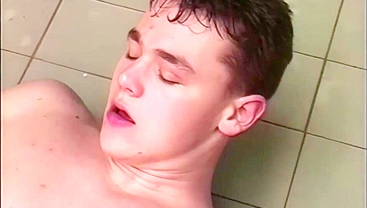 Poolside Passion - Oral & Anal Fiesta with Andrej Sovinski and Michal Tarkus