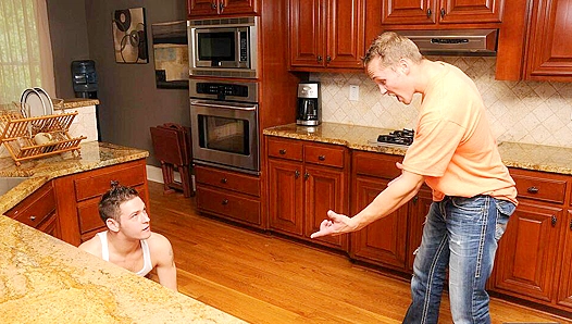 Duncan Black & Ryan Rockford - Drilling Holes on the Steps