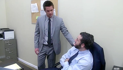 Super Sexy Office Fuck - Mike De Marco & Tyler Hunt Heat Up The Workplace
