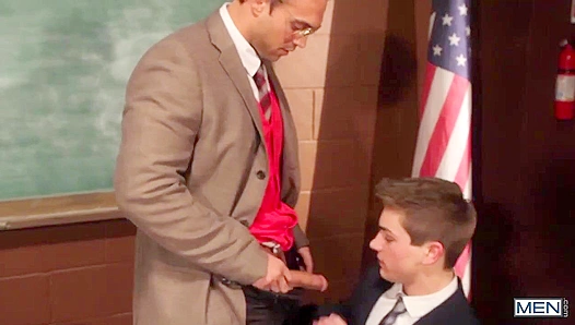 Prof Rocco Reed Gets Fucked by Young Johnny Rapid - Big Dicks at School