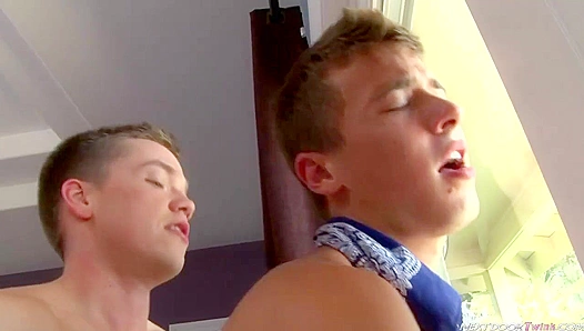 Lucas Knight Blinds and Bangs Next-Door Twink Ashton Rush