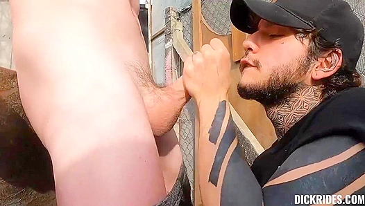 Horny Jonas Matt & Chiwi Black - Quick Public Dick Ride