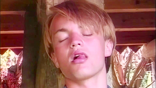 Passionate Encounter - Hot Boyz Tomas & Marek Fuck in Romantic Spot - Falcon Studios