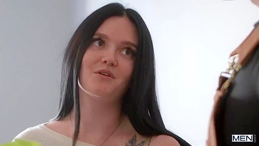 GF Mix-Up - Malik Drills Troye's Tight Hole