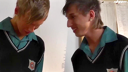 Joe Soret & Leo Palmer - Hot Classroom Cumshot Action - Gay XXX