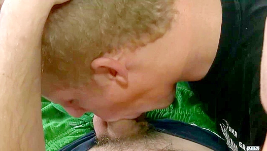 Flexi Hottie Connor Cums on His Face for Steve's Big Dick at School
