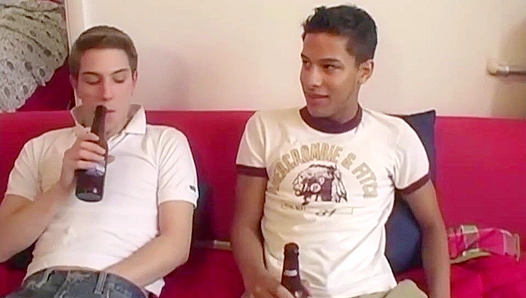 Horny Aaron Armstrong Rides Chad Ryans' Awesome Dick - GayLifeNetwork