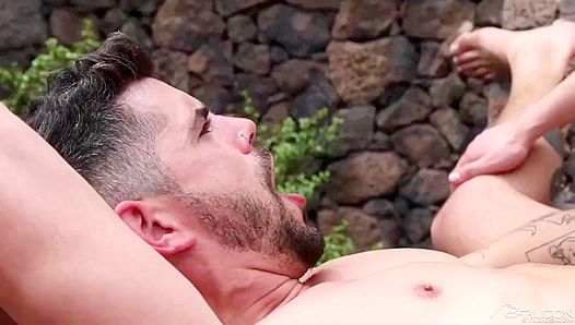 Steamy Eruption - HornyAustin & Valentin Amour's Volcanic Passion - Naked Sword