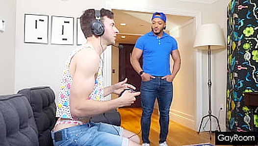 BrokeGay Gamer Twink Gets Drilled by Hungry Delivery Dude