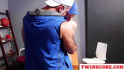 Twink Top Dylan Tides Fucks His Hairy DILF Coach Lawson James!