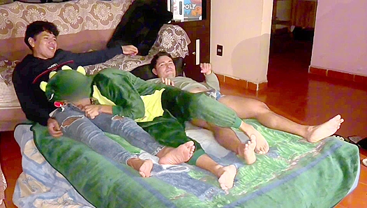 Sleepover Turns Wild: Bareback Boning Until Impregnation