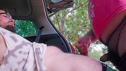 Hairy Bear Cruises Me to Ecstasy with His Handjob