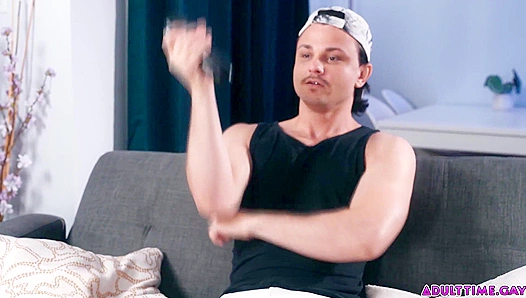 Straight Guy Enzo Gives His First Blowjob & Gets Fucked by Best Friend Derek