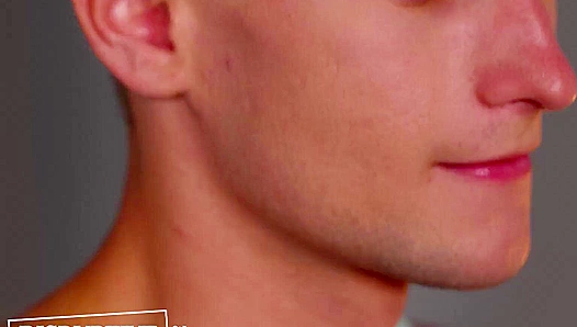 Strangers Waste No Time, Fucking Hard on Gay Reality Show with Trevor Harris and Ian Holms