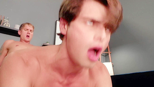 Hell, That Hunk Stepbro Flips and Fucks Like a Beast Brandon Anderson, Ben Masters