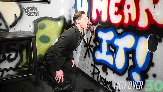 PrideStudios - Hot Hunk Employee Pounds His Boss’s Ass With a Fucking Massive Dick