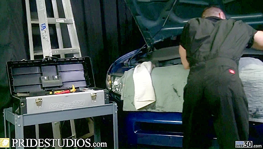 Blue Collar Dicks Pound Each Other Senseless in This Savage PrideStudios Compilation