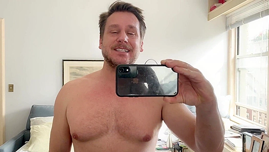 Hans Berlin Pounds His Uncut Dick Outdoors, Making Every Stroke Count