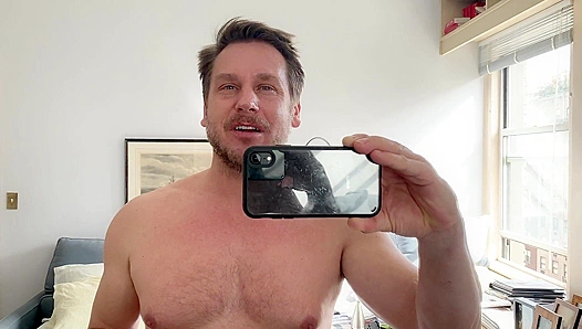 Hans Berlin Pounds His Uncut Dick Outdoors, Making Every Stroke Count