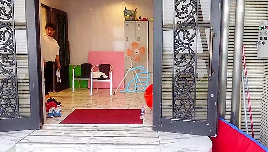 Dudes Go Wild in Public Pool, Cocksucking and Ass Fucking Non-Stop