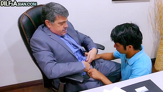 DILF Rips Nippon Skinny Bottom in Office, Bareback Action Explodes