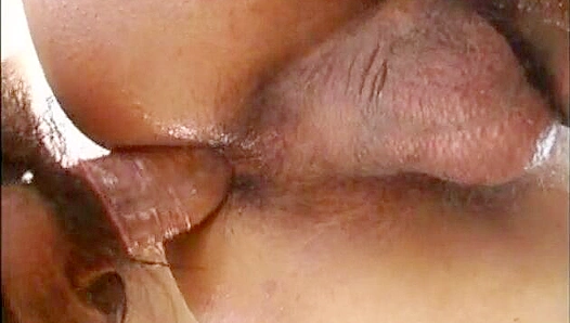 Nippon Twink Gets Bangin' Outdoors After Suckin' Dick Shower Style