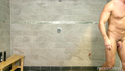 Muscled Hunk Pounds Partner's Ass Until He Screams